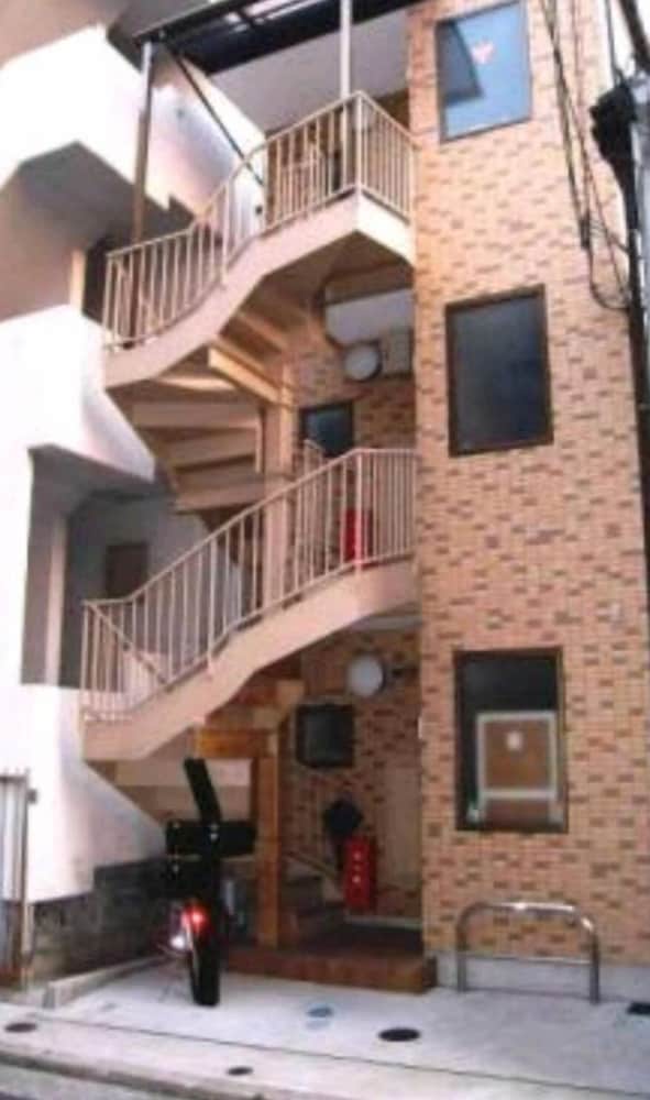 HOSEI APARTMENT 301 神戸