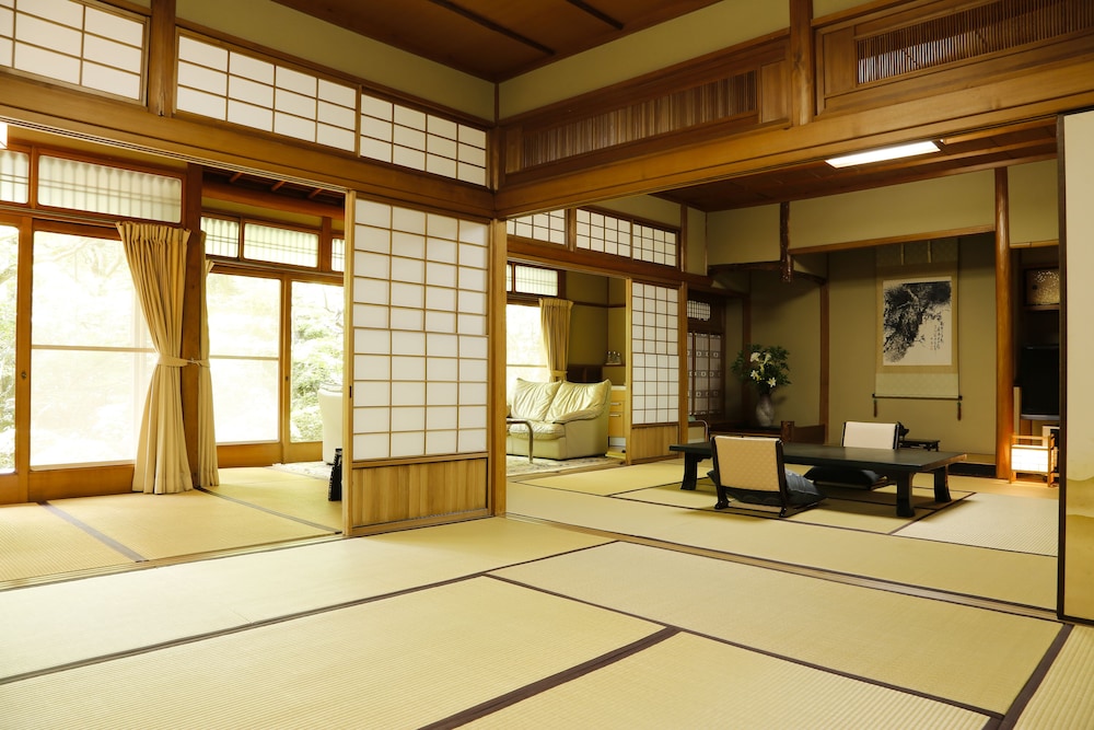橋乃家別館 嵐翠 神戸