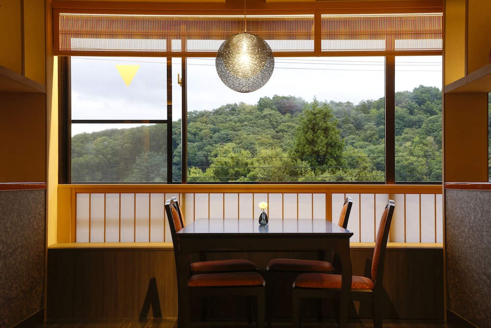 SPA TERRACE 紫翠 神戸