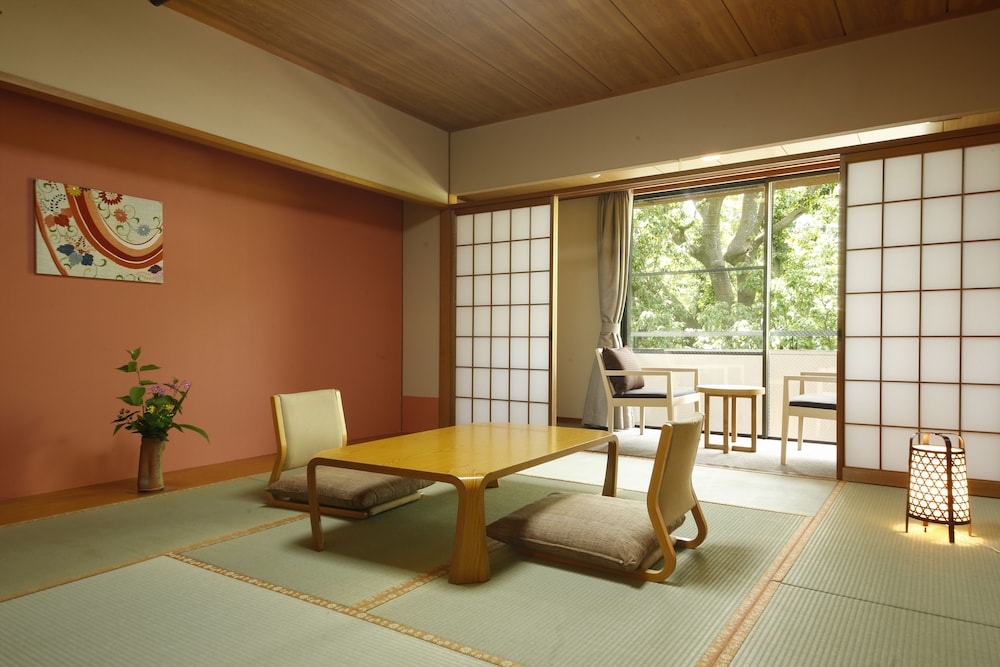 SPA TERRACE 紫翠 神戸
