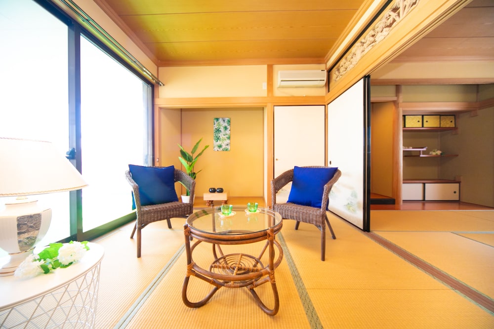 AWAJI SEASIDE RESORT IN SHIDUKI 神戸