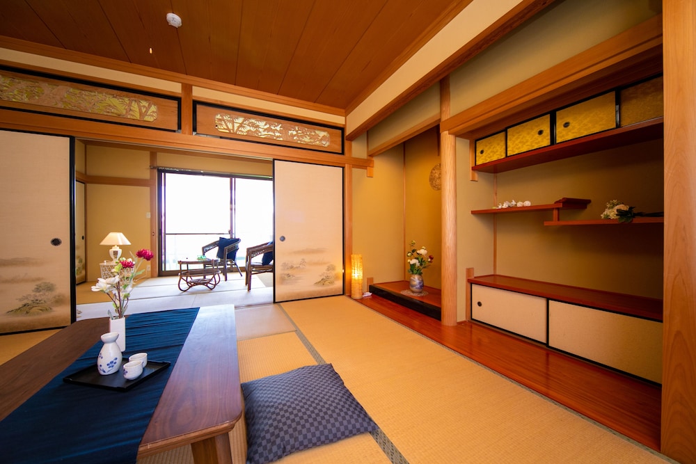 AWAJI SEASIDE RESORT IN SHIDUKI 神戸