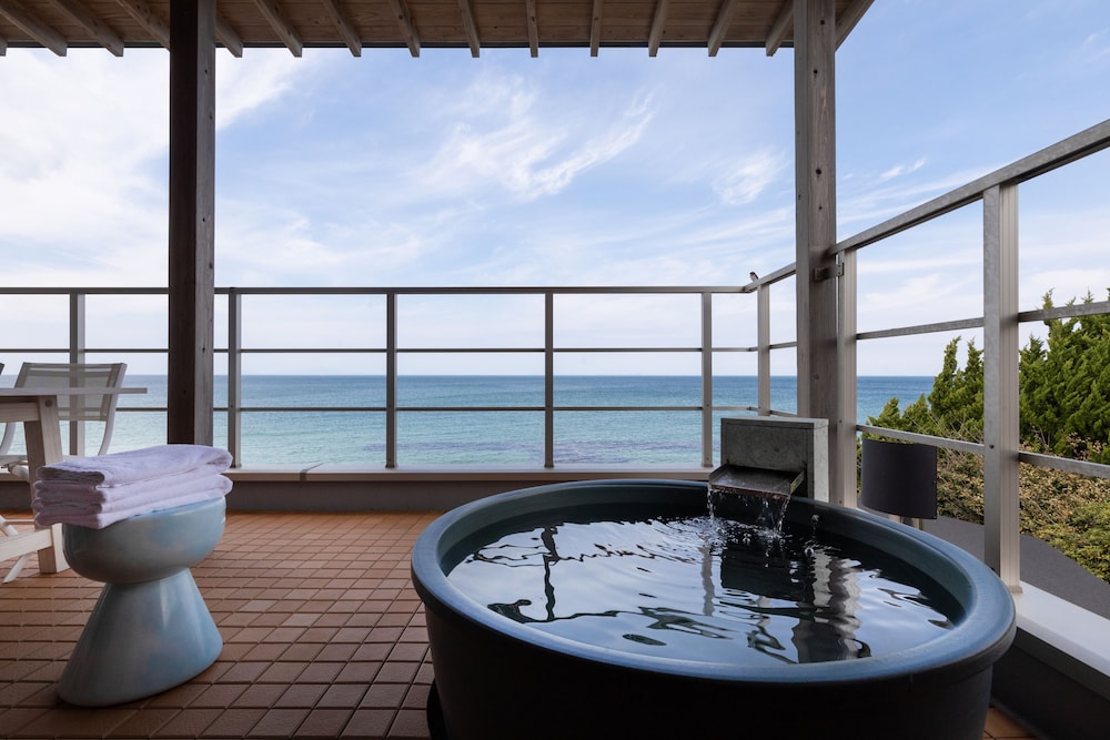 KAMOME SLOW HOTEL 神戸