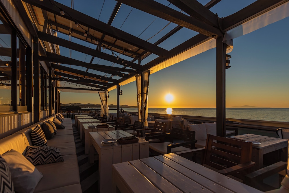 KAMOME SLOW HOTEL 神戸