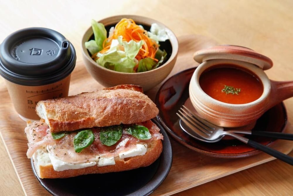 BRÜCKE HOSTEL&CAFE ARIMA KOBE 神戸