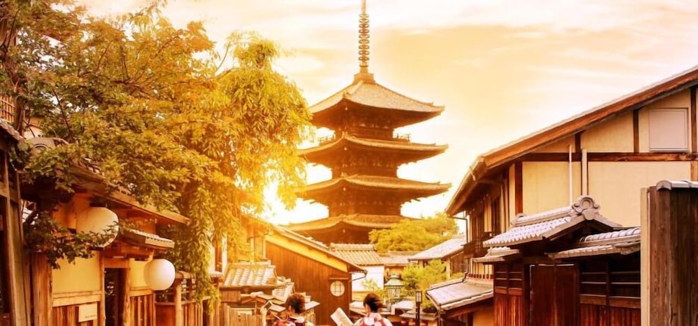 BRÜCKE HOSTEL&CAFE ARIMA KOBE 神戸