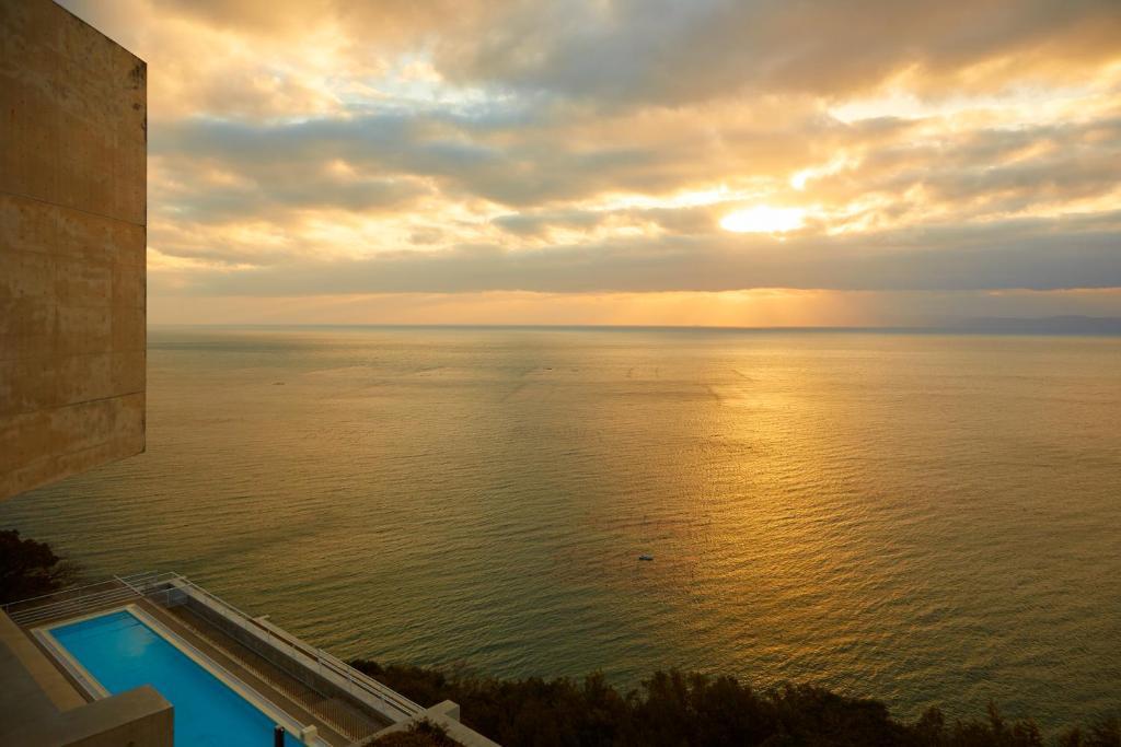 TOTO シーウィンド淡路 神戸