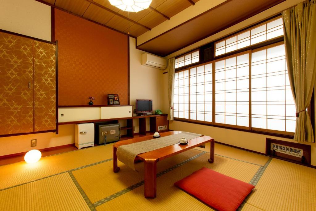 城崎温泉の宿 料理旅館 よしはる 神戸