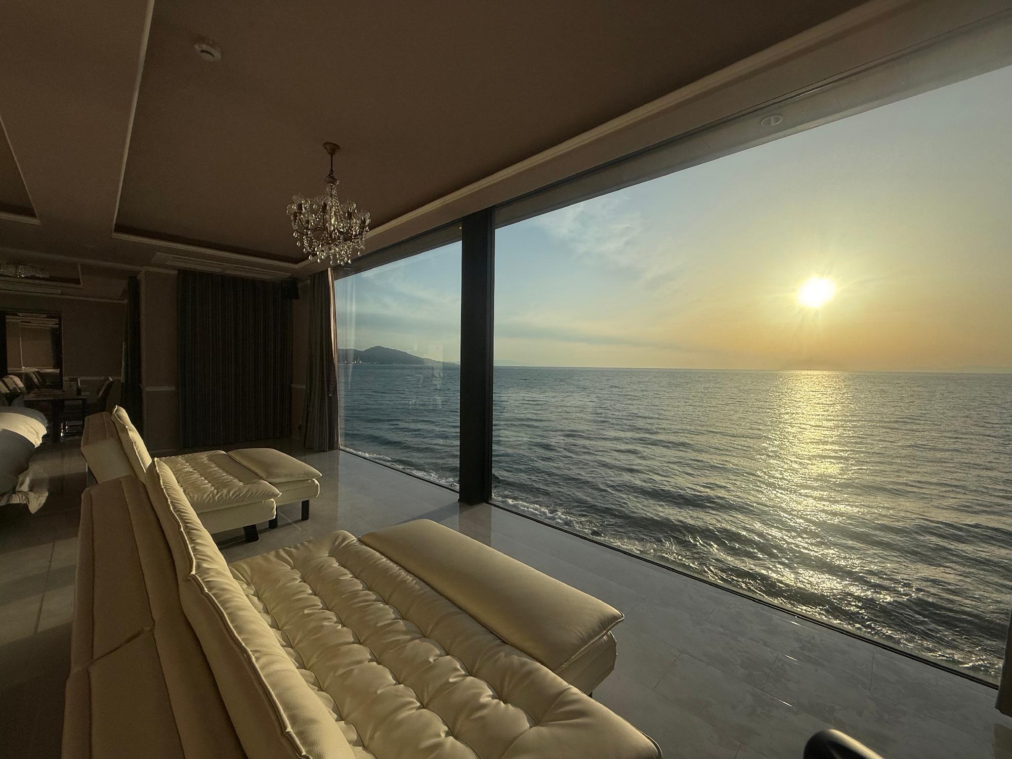 波音テラススイートヴィラ安乎 神戸