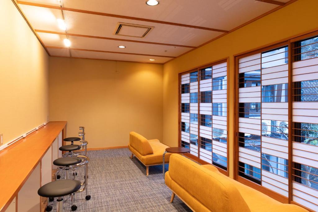 城崎温泉 HOSTEL WARAKU 神戸