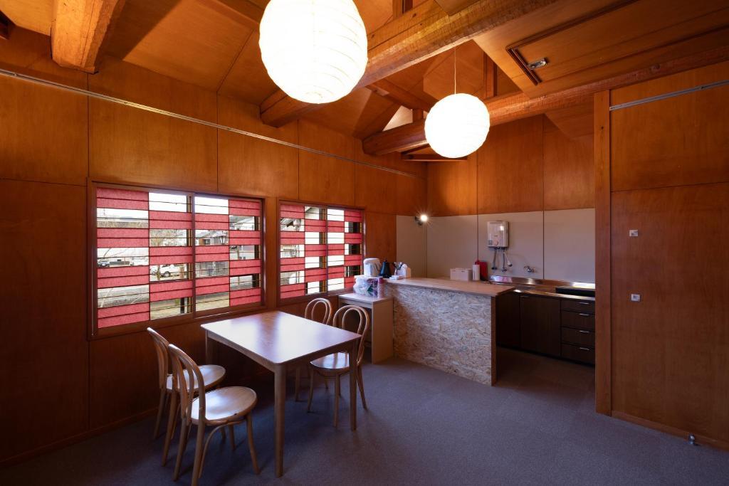 城崎温泉 HOSTEL WARAKU 神戸