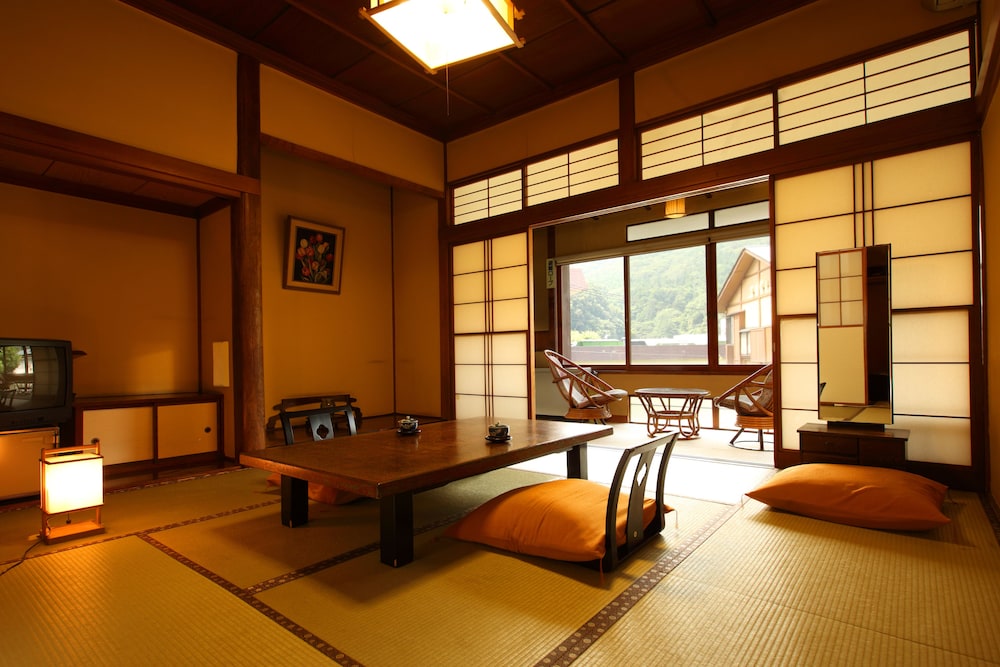 彌榮館 箱根
