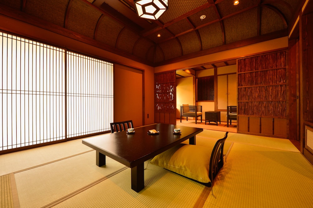 彌榮館 箱根