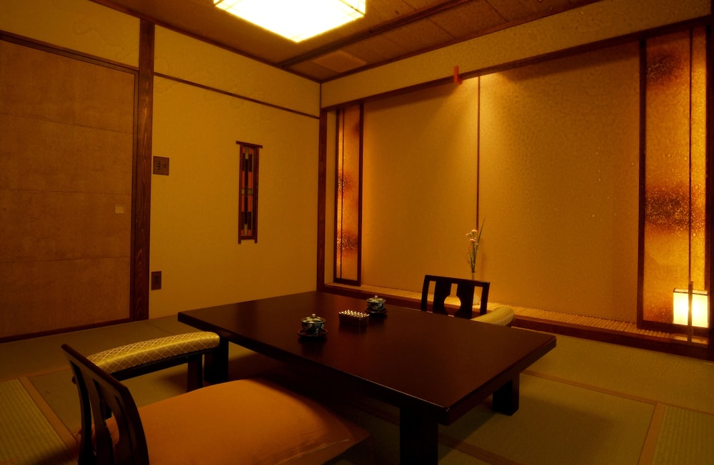 彌榮館 箱根