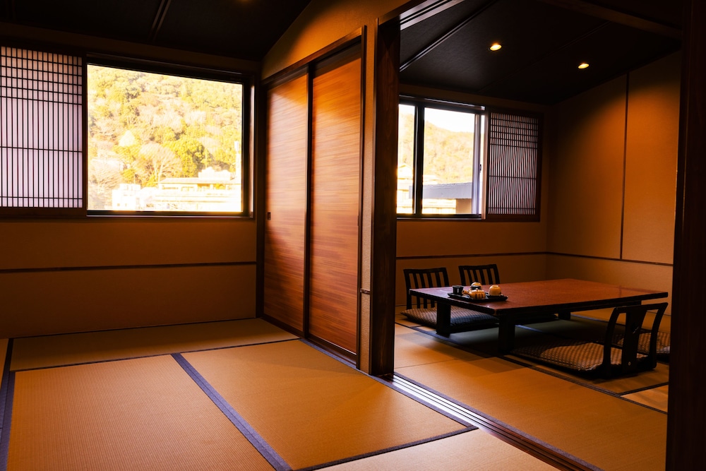 彌榮館 箱根