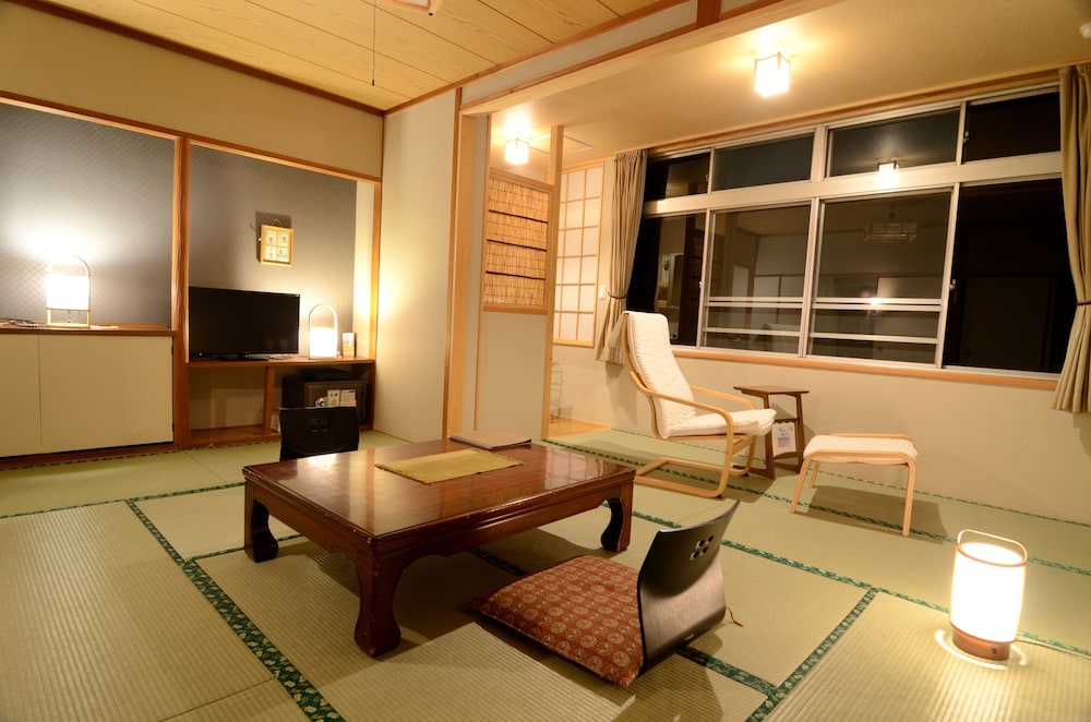 市川別館 晴観荘 箱根