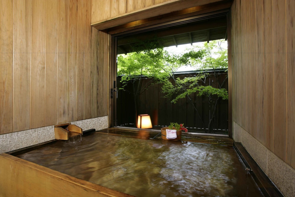 市川別館 晴観荘 箱根