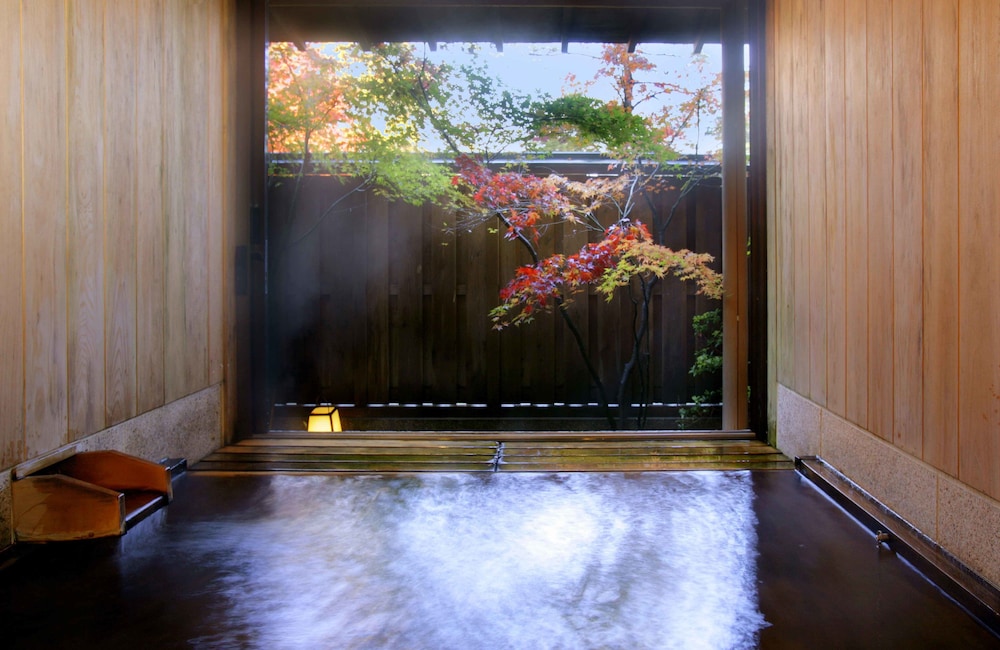 市川別館 晴観荘 箱根