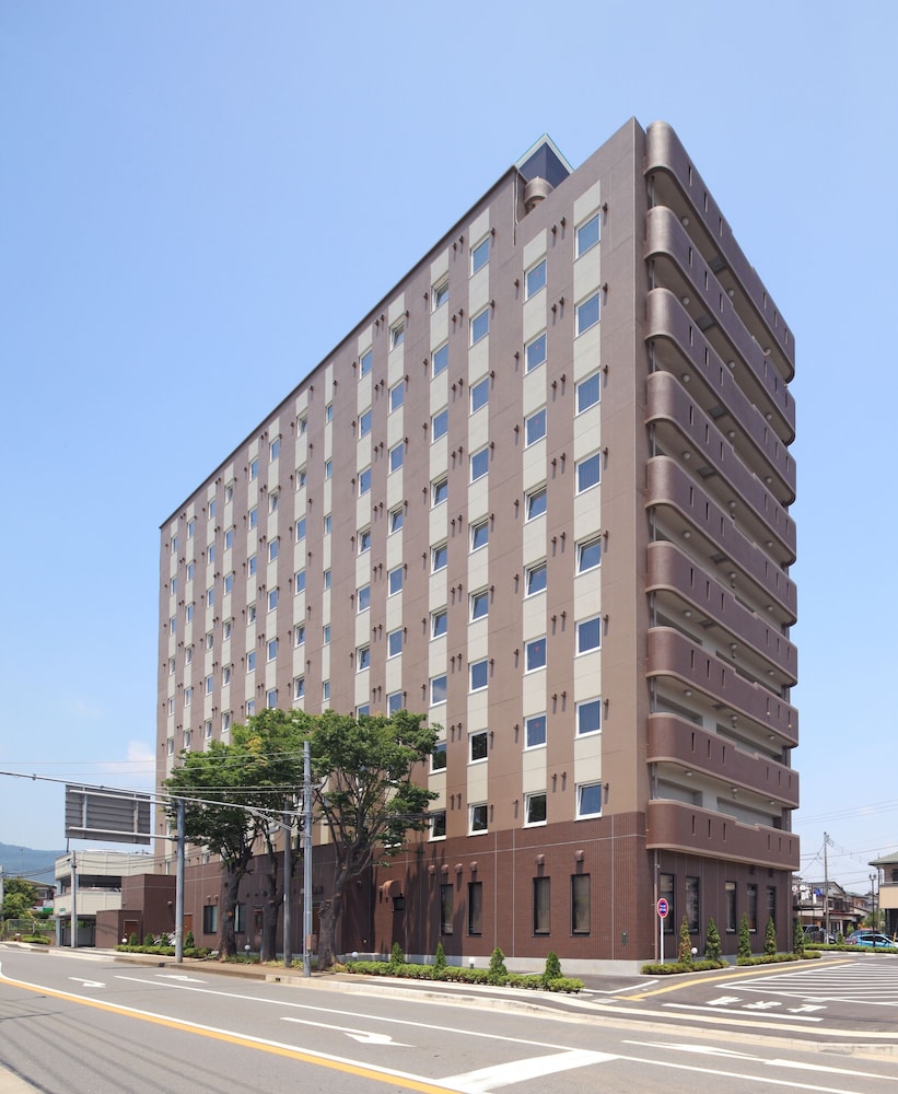 ホテルルートイン伊勢原大山インター -国道 246 号- 箱根