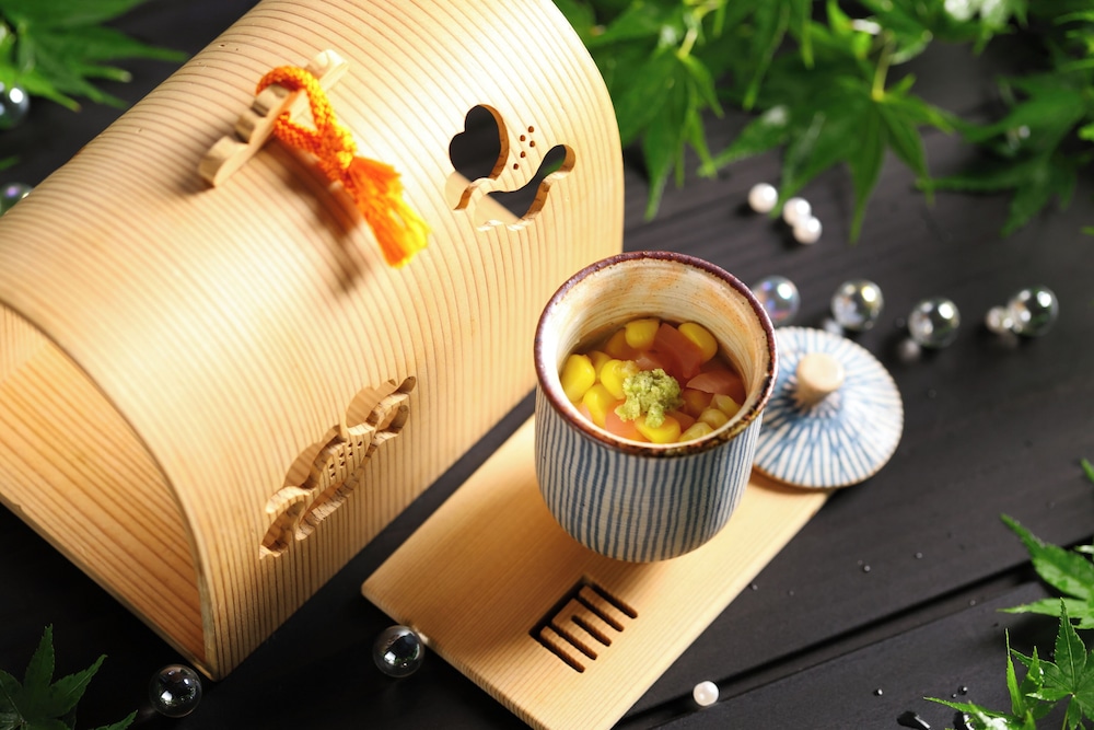 海石榴 (つばき) 箱根
