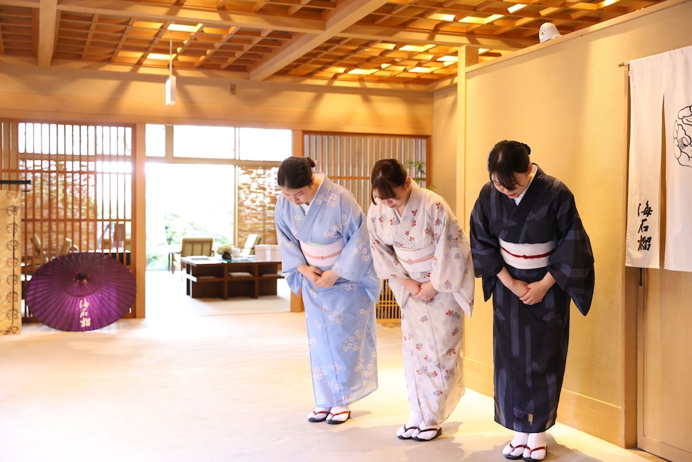 海石榴 (つばき) 箱根