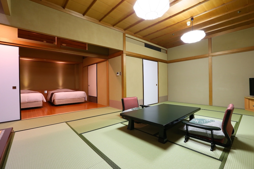 海石榴 (つばき) 箱根