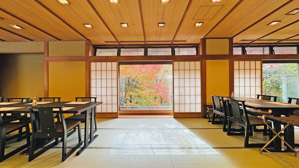 龍宮殿 箱根