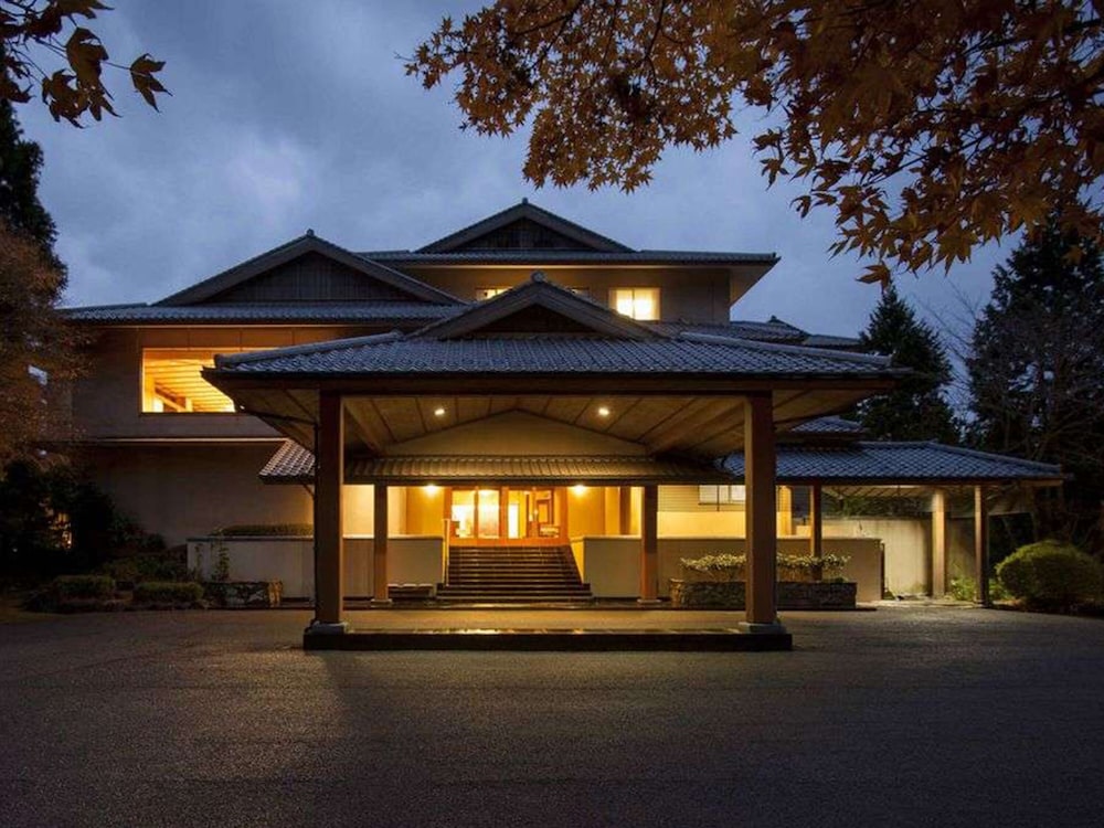 龍宮殿 箱根