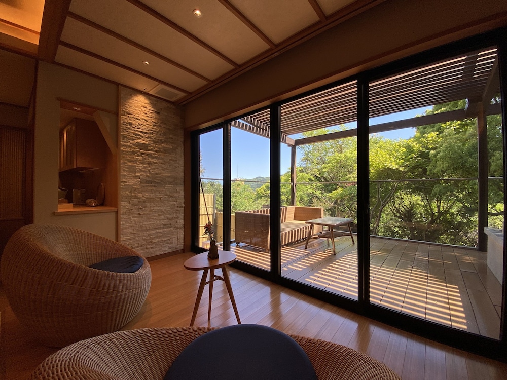 懐石旅庵 阿しか里 箱根