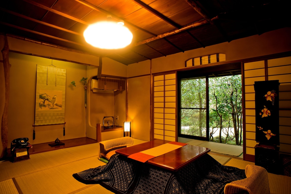 離れ 山家荘 箱根