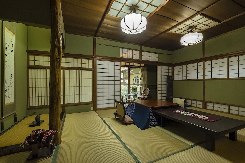 離れ 山家荘 箱根