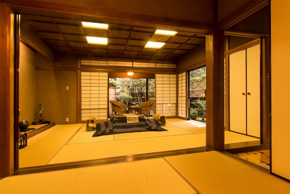 離れ 山家荘 箱根