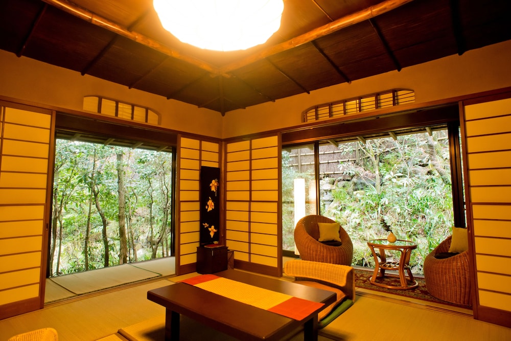 離れ 山家荘 箱根