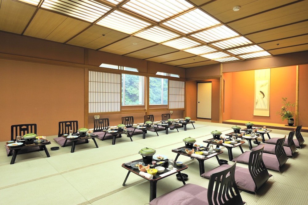ホテルおかだ 箱根