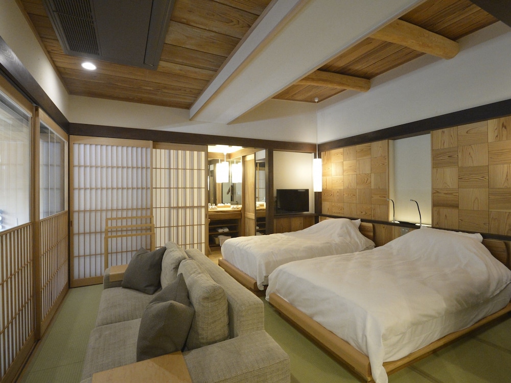 強羅花扇 円かの杜 箱根