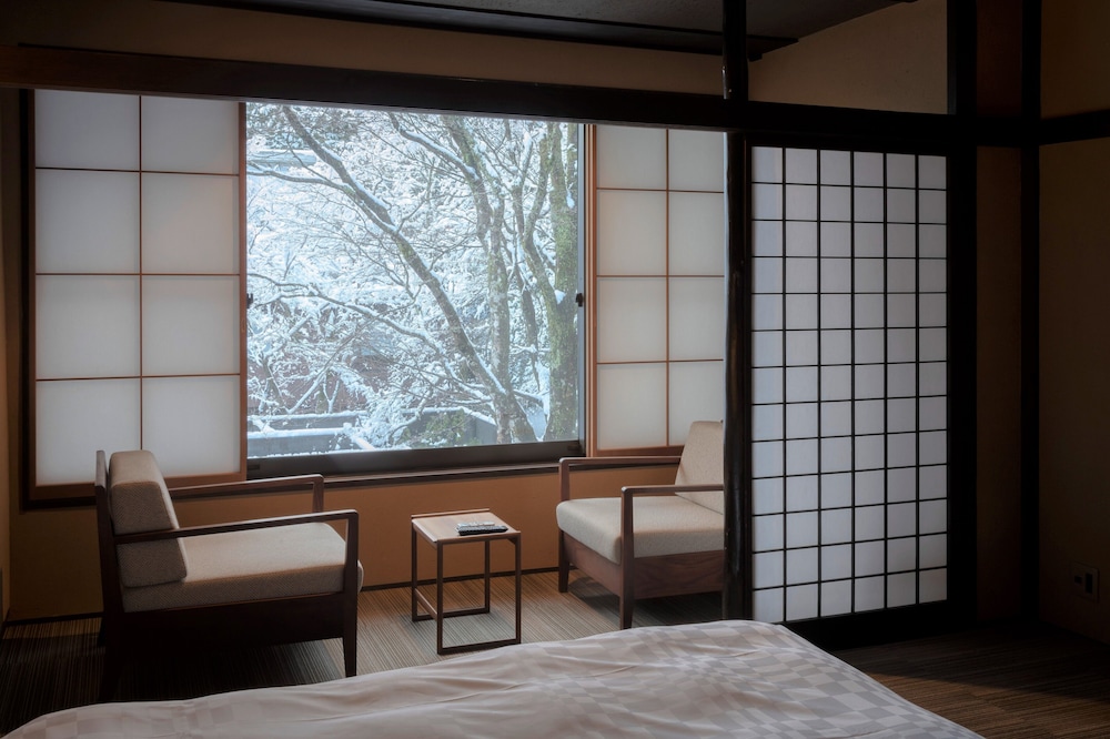 松坂屋本店 箱根