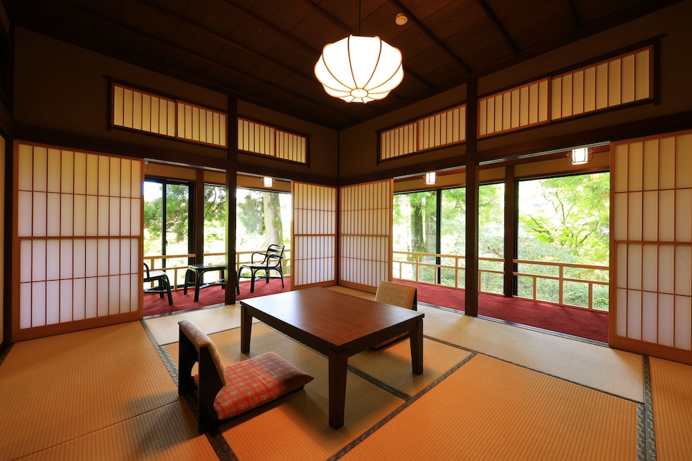 松坂屋本店 箱根
