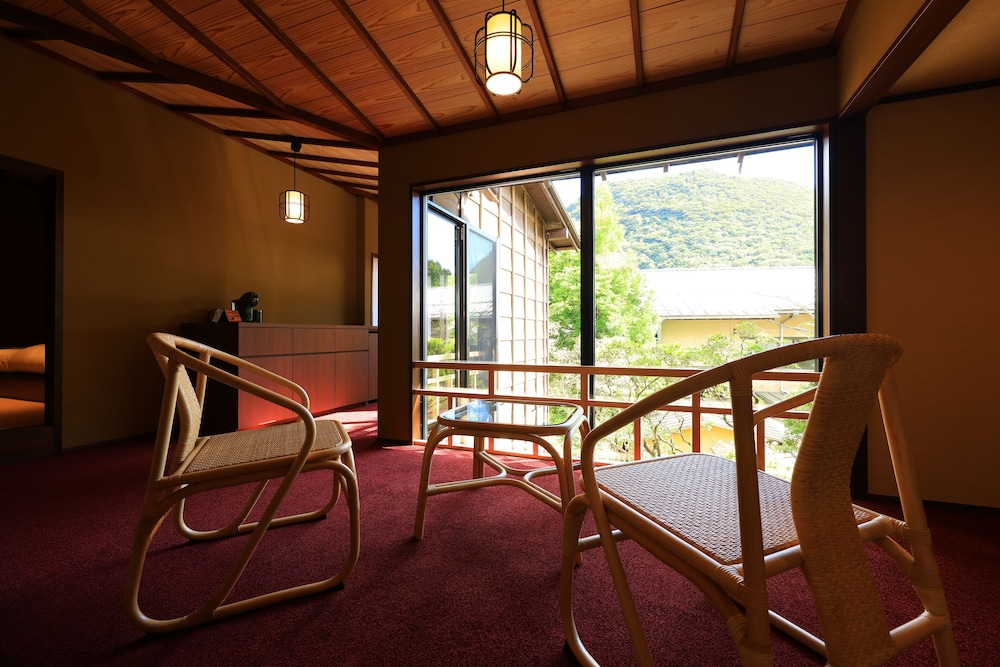 松坂屋本店 箱根