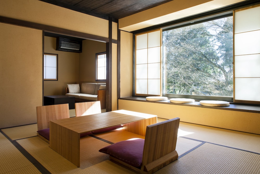 松坂屋本店 箱根