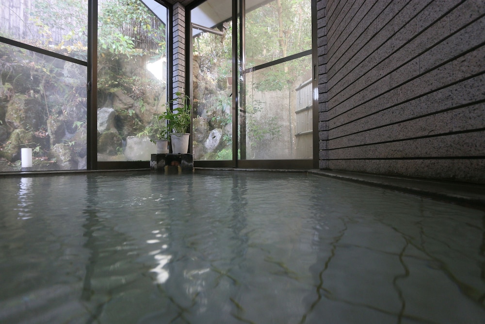 箱根仙石原温泉 あじわいの心金時山荘 箱根