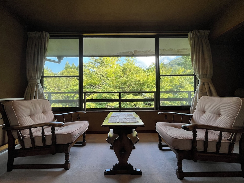温泉旅館みたけ 箱根