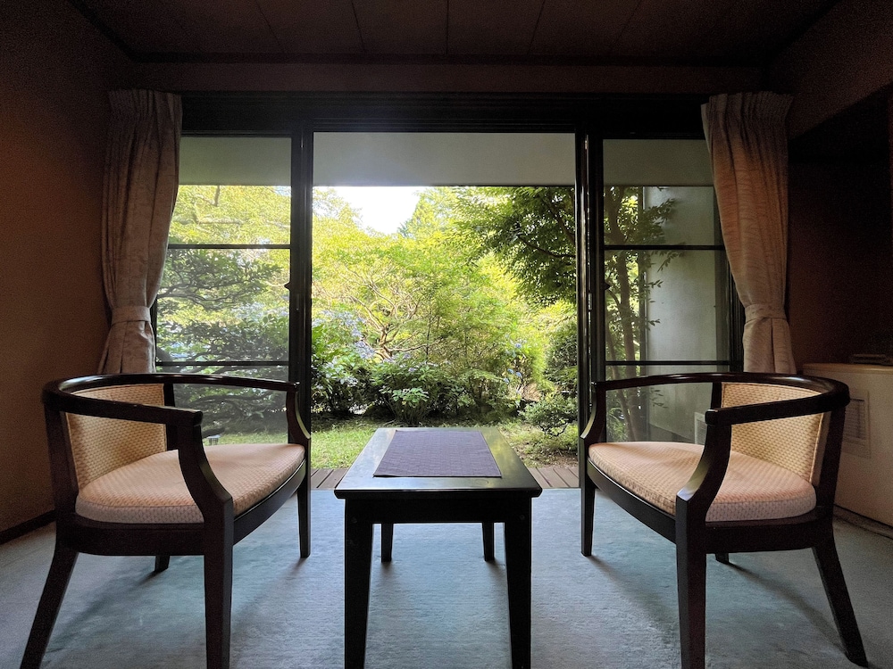 温泉旅館みたけ 箱根