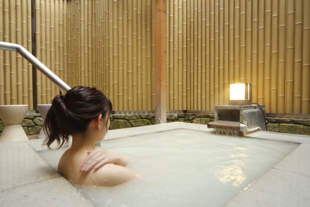 温泉旅館みたけ 箱根
