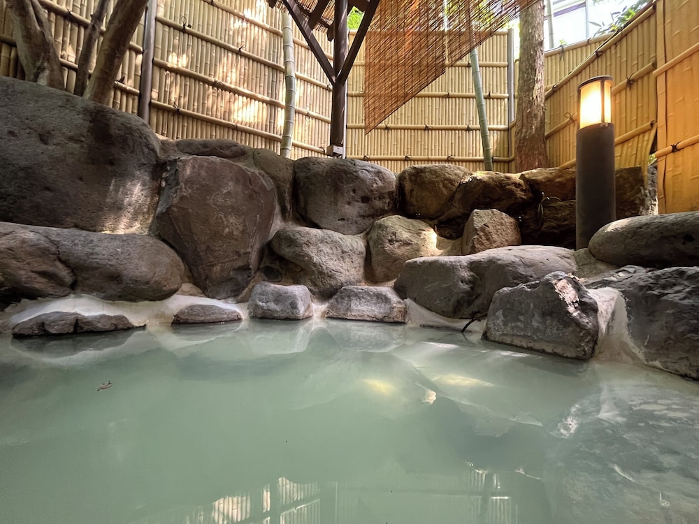 温泉旅館みたけ 箱根