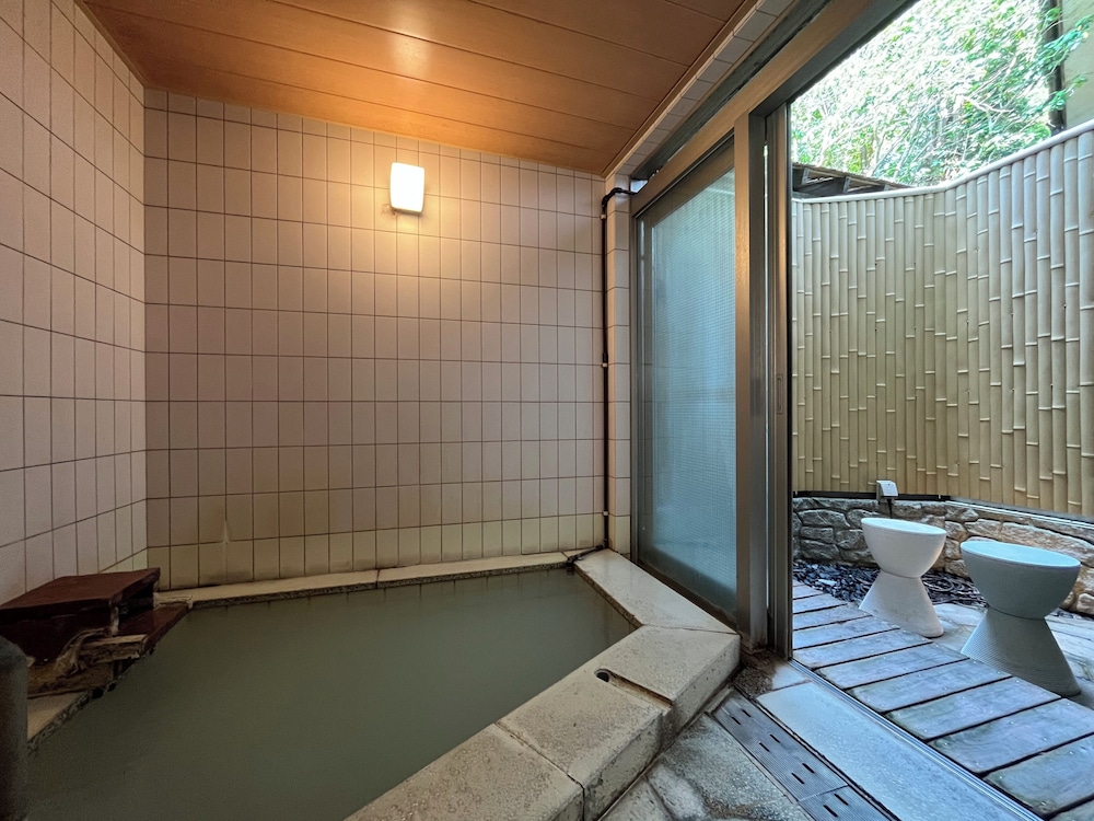 温泉旅館みたけ 箱根
