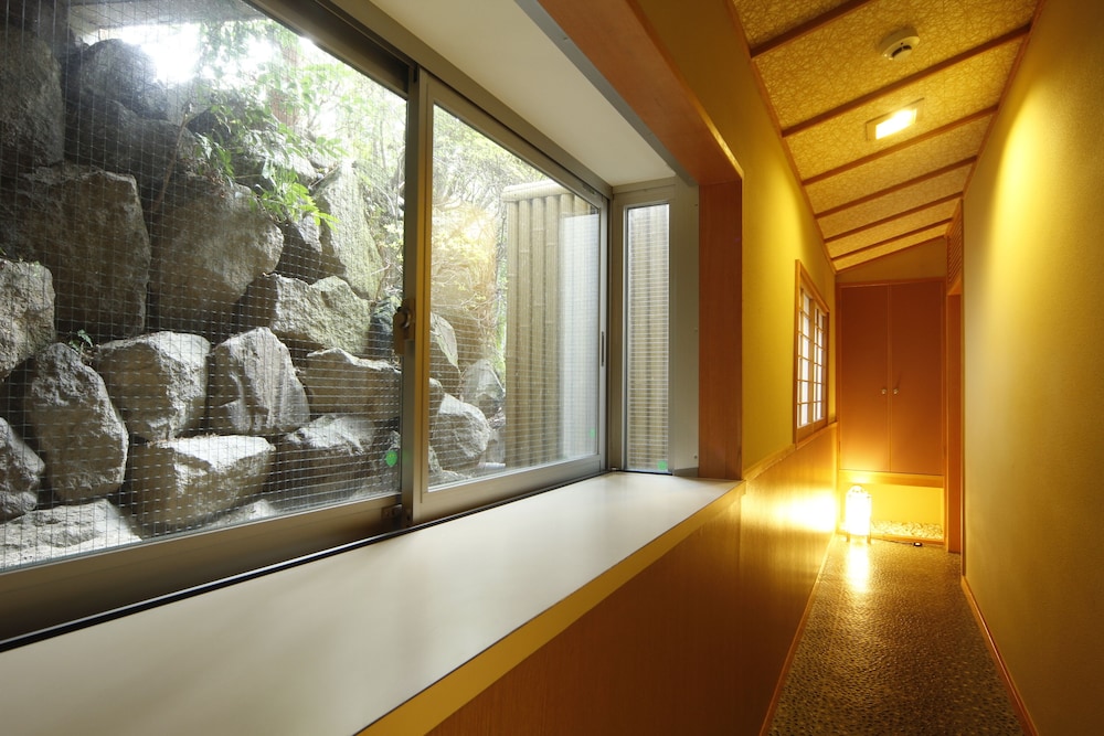 温泉旅館みたけ 箱根