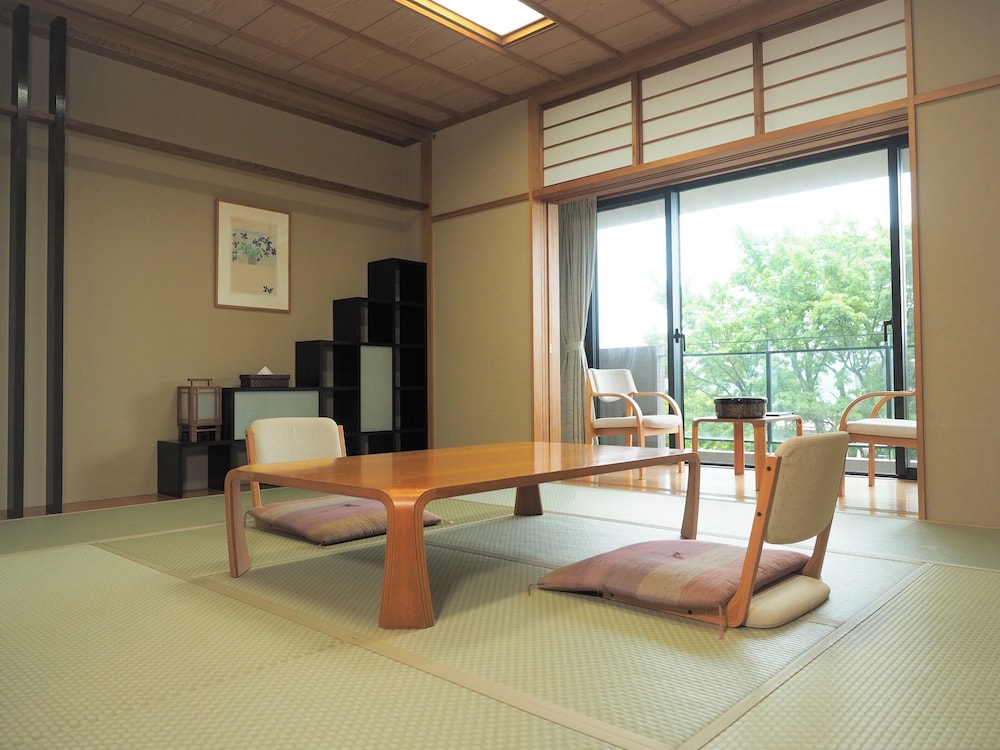 鮨オーベルジュ強羅茶寮 箱根