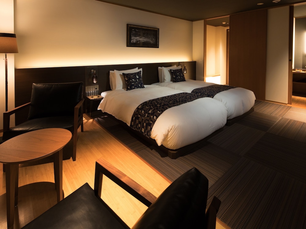 BAR HOTEL 箱根香山 箱根