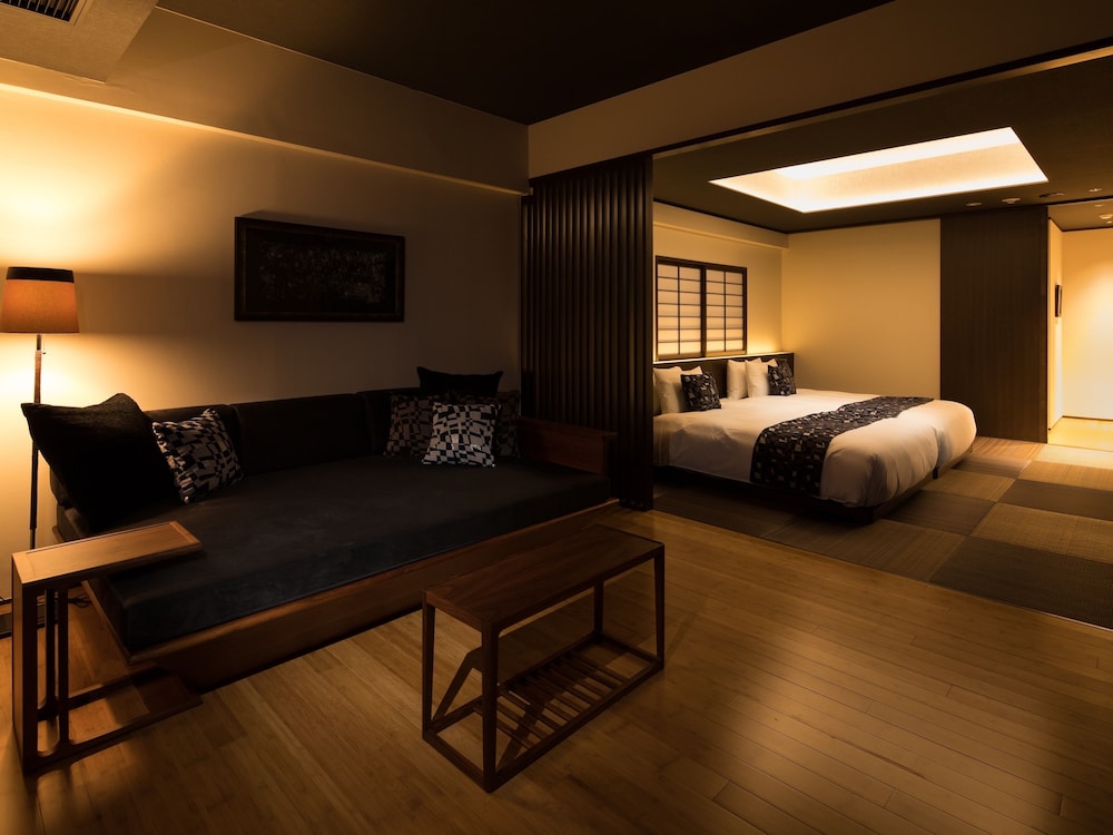 BAR HOTEL 箱根香山 箱根
