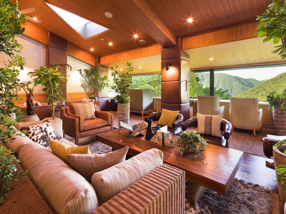 BAR HOTEL 箱根香山 箱根